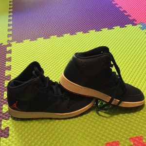 Mike Jordan’s 23, size 4 youth